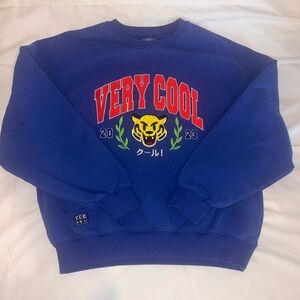 CoolShirtz College Crew Varsity Crewneck Sweater